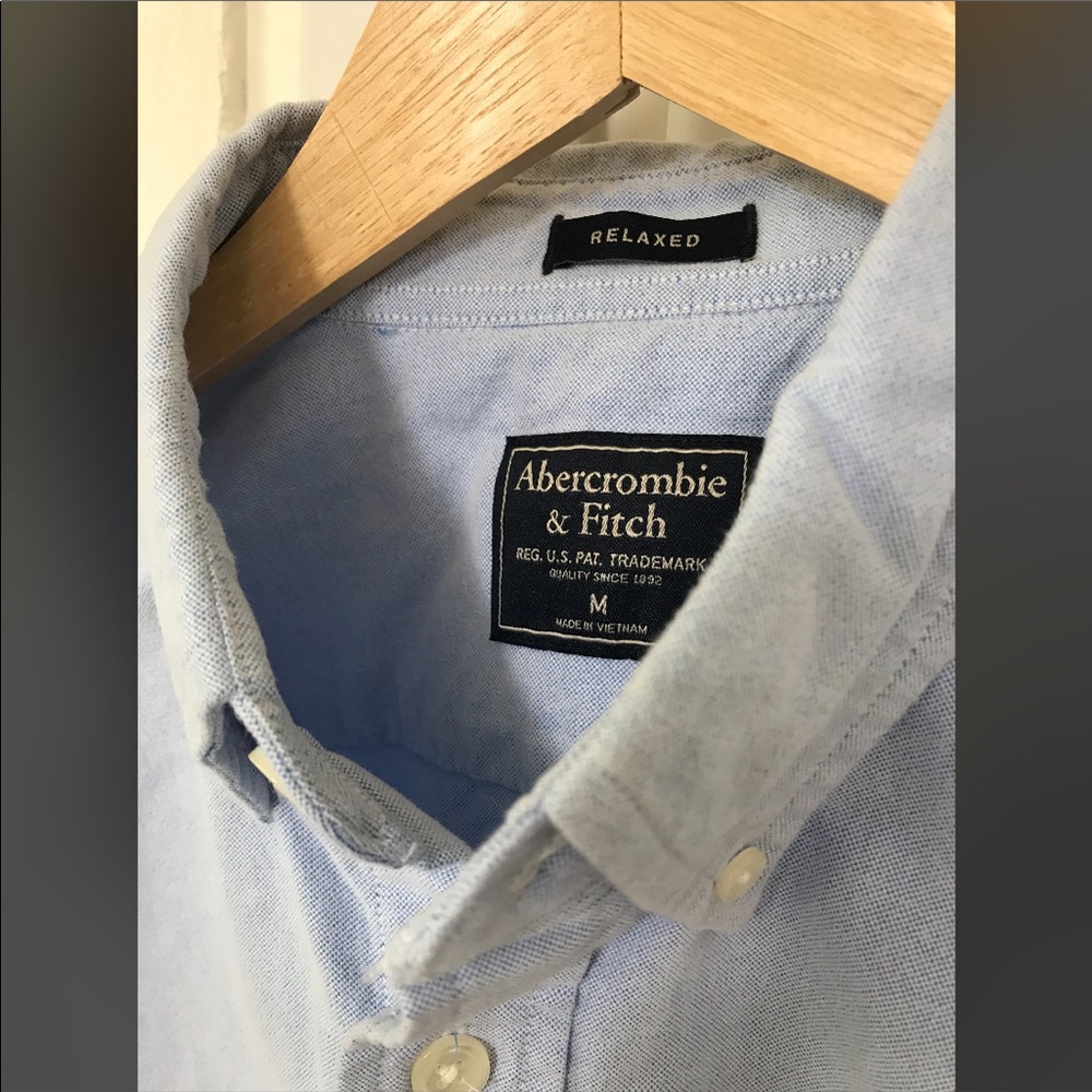Men’s Abercrombie & Fitch Button Down